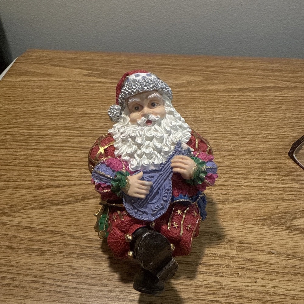 Possible Dreams Crinkle‎ Clause Shelf Sitter Christmas